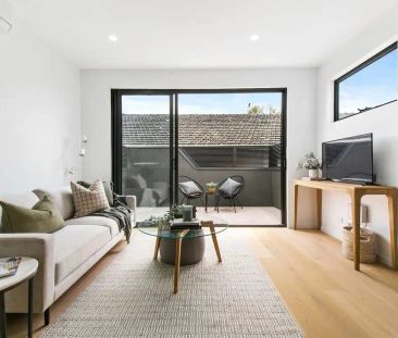 “Refined Urban Living” - Photo 2