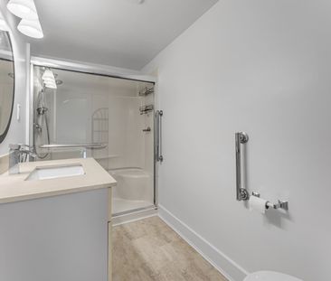 For Lease - 53 Cady Street, Welland, Ontario - Photo 2