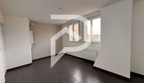 Appartement 1 pièces 24m2 REIMS 560 euros - Photo 1