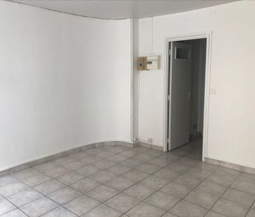 Location Appartement 1 pièce 20m² - Photo 4