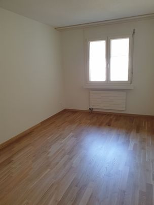 4.5-Zimmer voller Möglichkeiten: für Kinder, Homeoffice & gemeinsame Momente - Photo 1