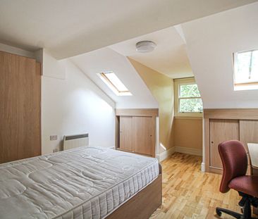 Apt 10, 21 Hyde Terrace - Photo 4