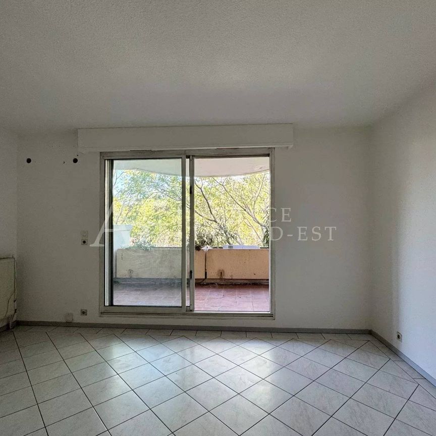 Location Appartement - Photo 1