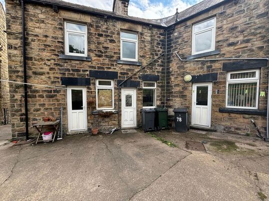 2 bedroom terraced house to rent - Photo 1