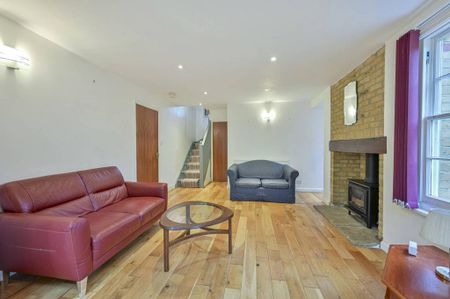 1 bedroom maisonette to rent - Photo 3