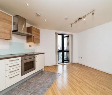 1 bedroom flat to rent - Photo 6