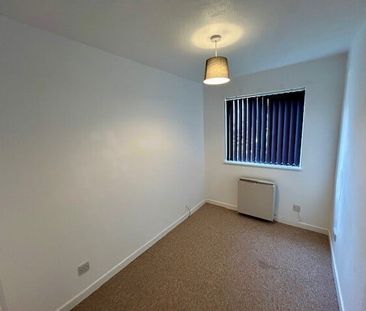 Euston Grove, Prenton - Photo 2