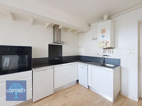 Appartement T2 FOUGERES à louer - Photo 1