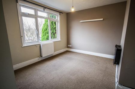 Lower Poole Road, Dursley - Photo 3