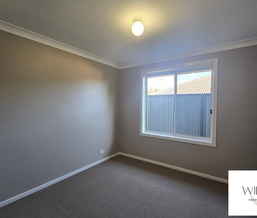 Freshly Painted 4-Bedroom Family Home in Eyre! - Photo 1