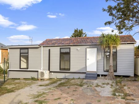 Newly Renovated Three Bedroom Home - Photo 4