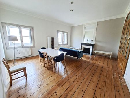 A louer grand T3 Meublé Quinquonces - Photo 2