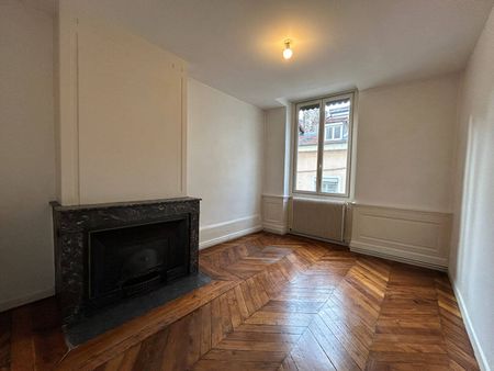 Appartement 4 pièces – LYON - Photo 2