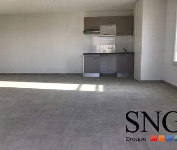 T3 AVEC BALCON ET PARKING - Photo 1