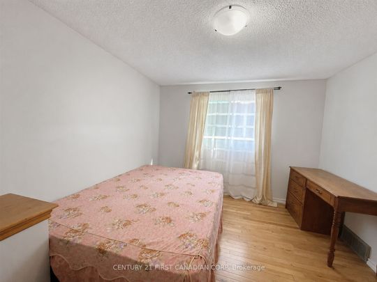 For Lease - 1341 Aldersbrook Road, London North, Ontario - Photo 1