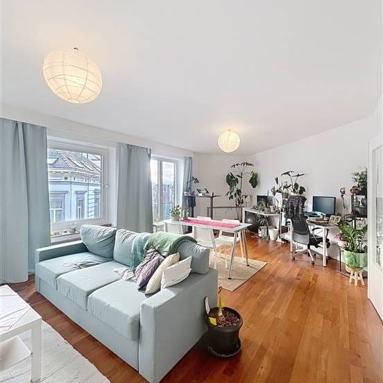 Appartement te huur - Photo 1