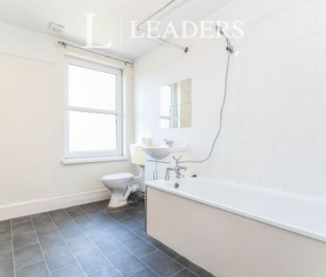 2 bedroom house to rent Coronado Road, Gosport, PO12 - Photo 5