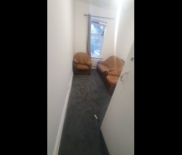 Room in a Shared Flat, Withington Road, M16 - Photo 1