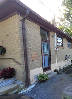 For Lease - 26 Richardson Drive Unit# Basement, Aurora, Ontario - Photo 1