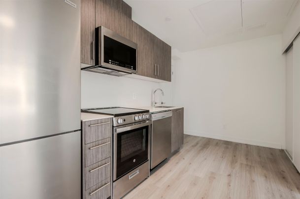 For Lease - 35-861 Sheppard Avenue Unit# Mainfloor, Toronto, Ontario - Photo 1