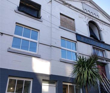 2 bedroom property to rent - Photo 3