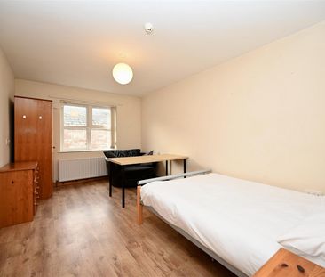 Room Rental 1 34C Edinburgh Street, Belfast, BT9 7DS - Photo 3