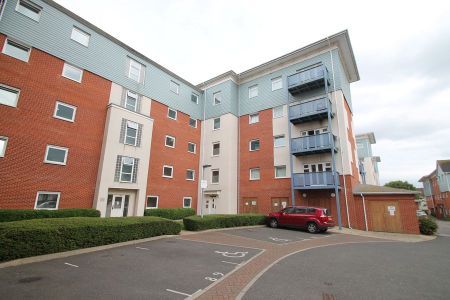 2 bedroom apartment to rent - Photo 4