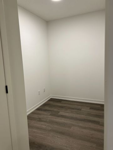 For Lease - 8 Interchange Way Unit# 4201, Vaughan, Ontario - Photo 4