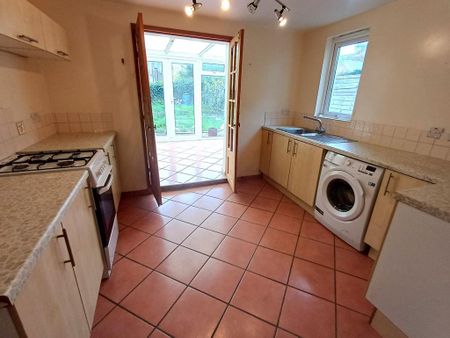 1 bedroom flat to rent - Photo 3