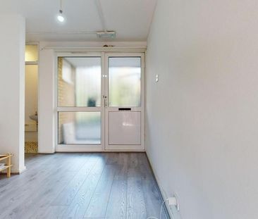 5 bedroom flat to rent - Photo 6