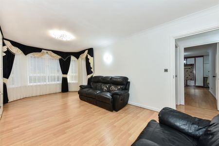 Hera Court, E14 3UJ, London - Photo 2