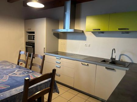 Appartement à louer 5 pièces 152.7m² - Photo 2
