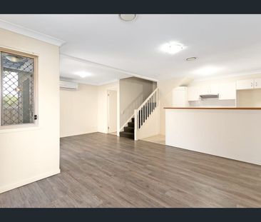 Beautifully Presented Townhouse Offering Comfort, Privacy & Conveni... - Photo 3