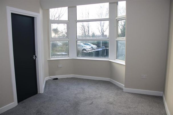 Ground floor flat to rent - Photo 1
