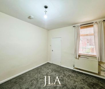 3 bedroom terraced house to rent - Photo 6