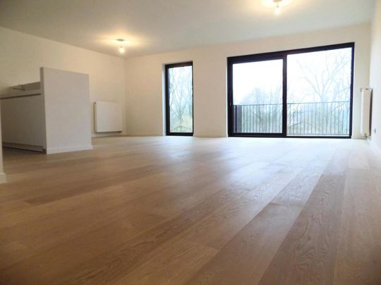 Stijlvol en modern appartement omringd door groen - Foto 1