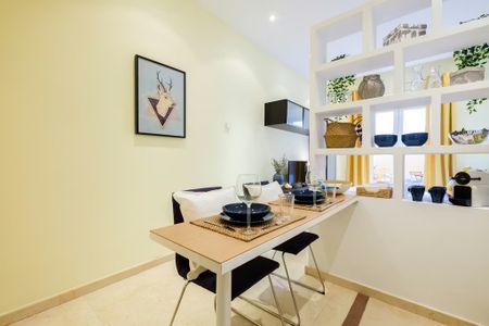 Calle de la Palma, Madrid, Community of Madrid 28004 - Foto 2