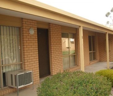 Unit 1A/152 Melrose Drive - Photo 2