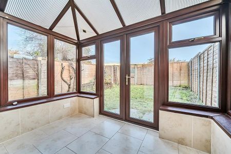 2 bedroom terraced house to rent - Photo 4