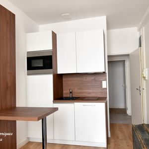 Location Appartement 1 pièce 15m² LYON 2ème - Photo 2