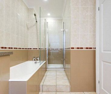 South Lodge, St John’s Wood - Photo 6