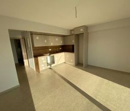 Διαμέρισμα για ενοικίαση - Σαρωνίδα, - Photo 2