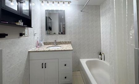 For Lease - 19 Talbot Street Unit# Upper Unit, Brampton, Ontario - Photo 2