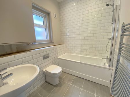 St Johns Road, Bournemouth, Dorset - Photo 4