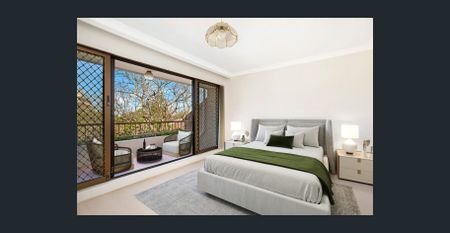 Immaculate 2 Bedroom Town House - Photo 2