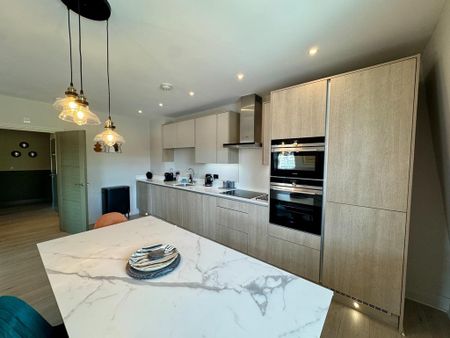 2 bedroom apartment to rent - Photo 5