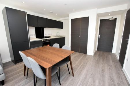 2 bedroom flat to rent - Photo 5