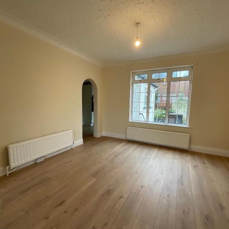 16 Shandarragh Park, Belfast, BT15 5FJ - Photo 1