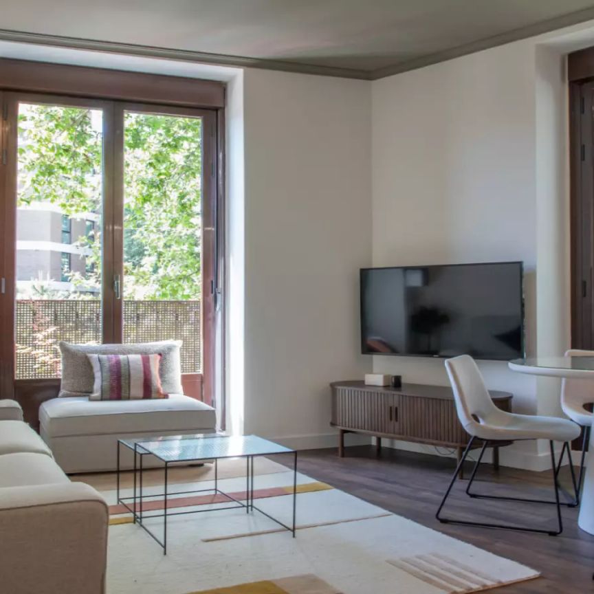 2-bedroom apartment for rent in Palacio. - Photo 1