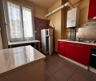 Location Appartement 2 pièces 52m² TULLE 19000 - Photo 4